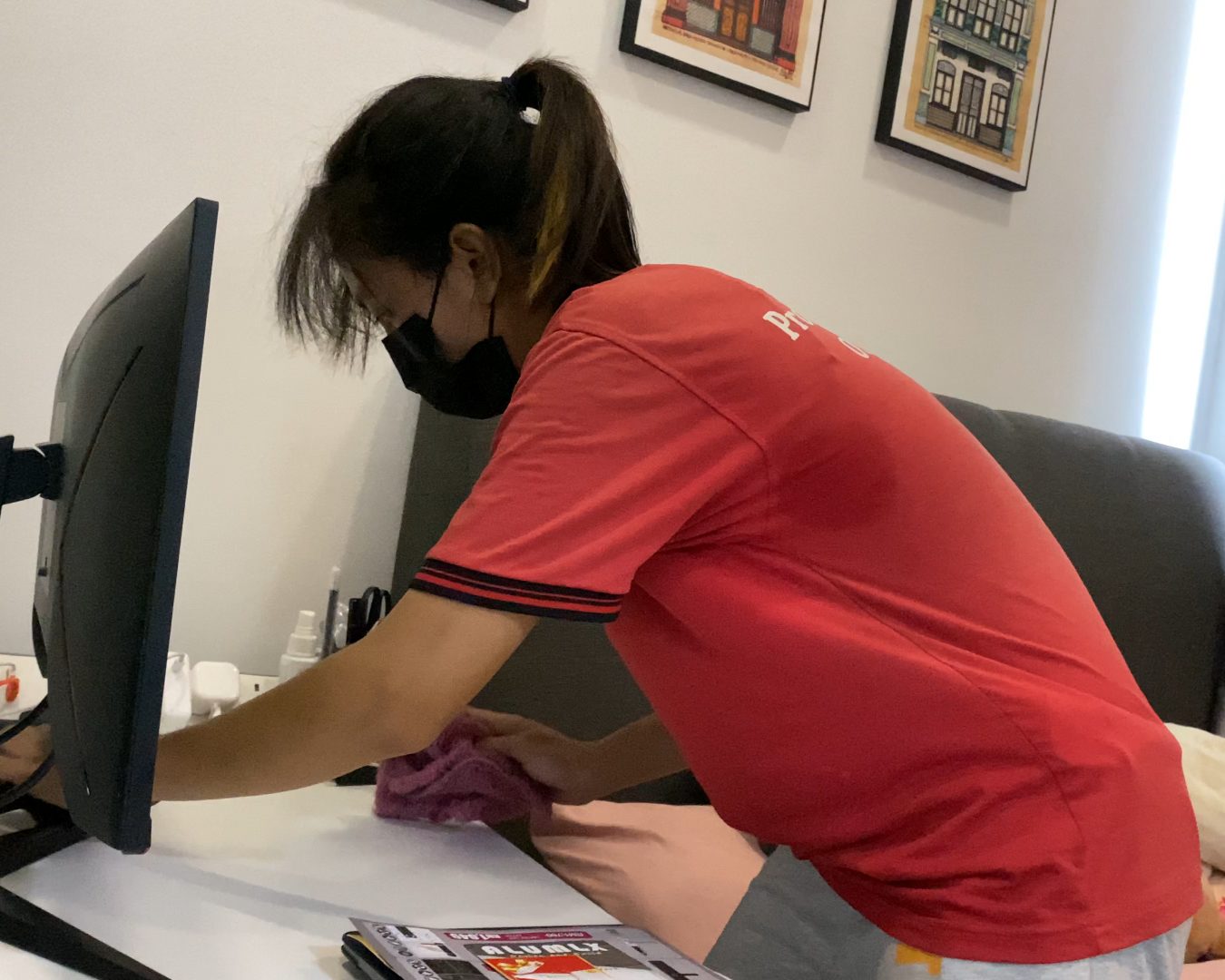 Ultra Cleaning specialist cleaning a government office in Putrajaya